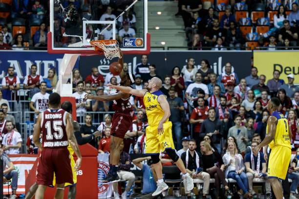 更多依靠边 更多依靠边