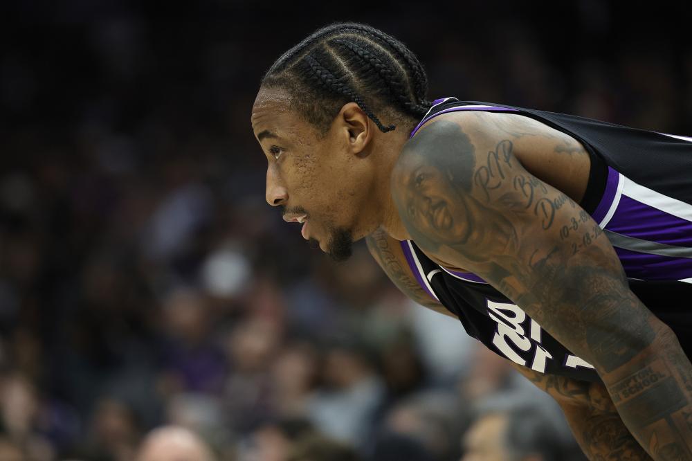 对詹姆斯的 对詹姆斯的