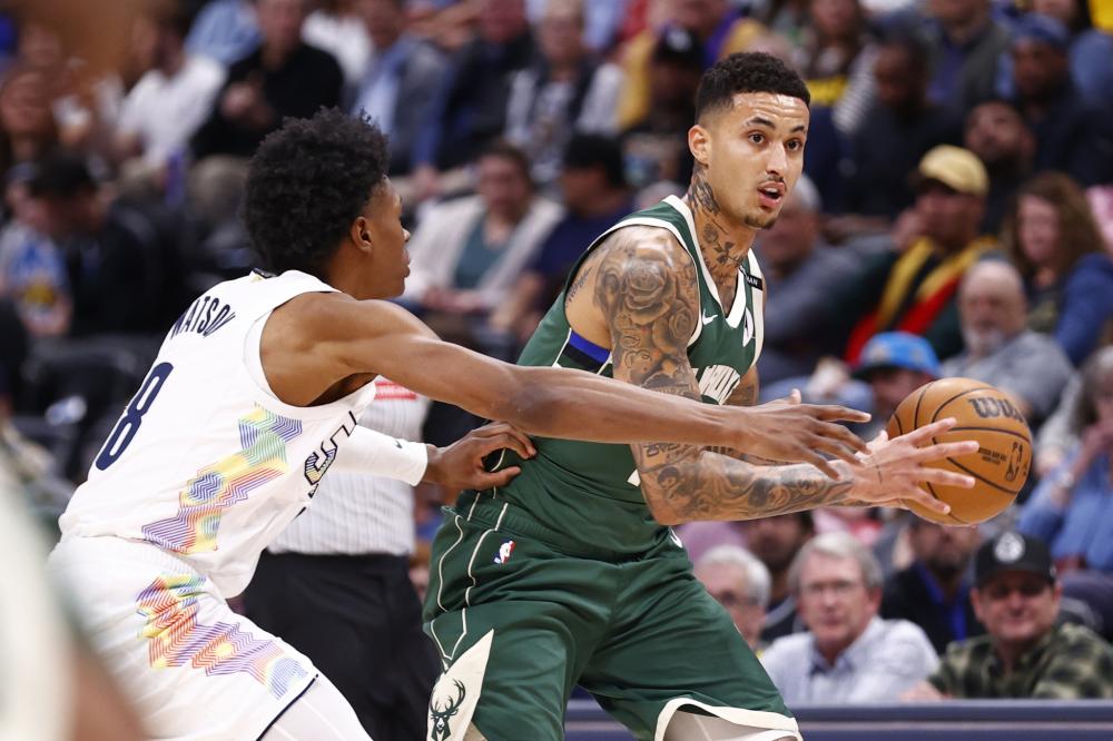 制造犯规 制造犯规