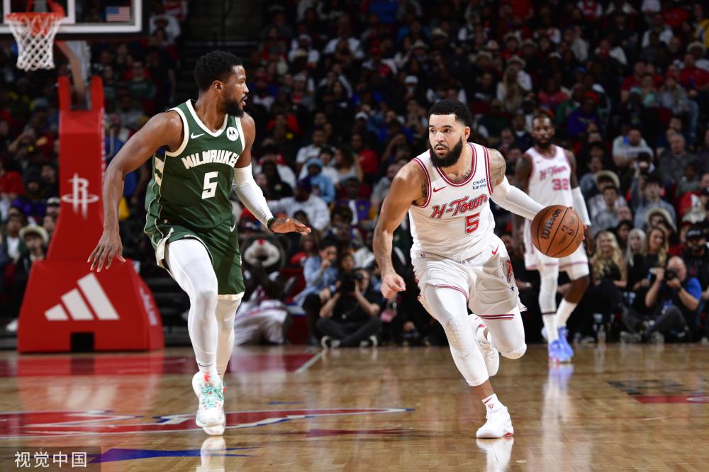 中展现了异 中展现了异