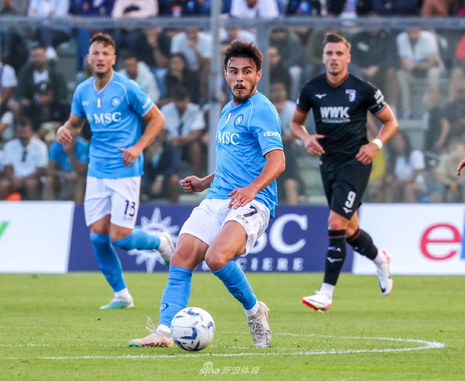 更关系到我 更关系到我